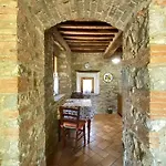 Borgo Petraio *